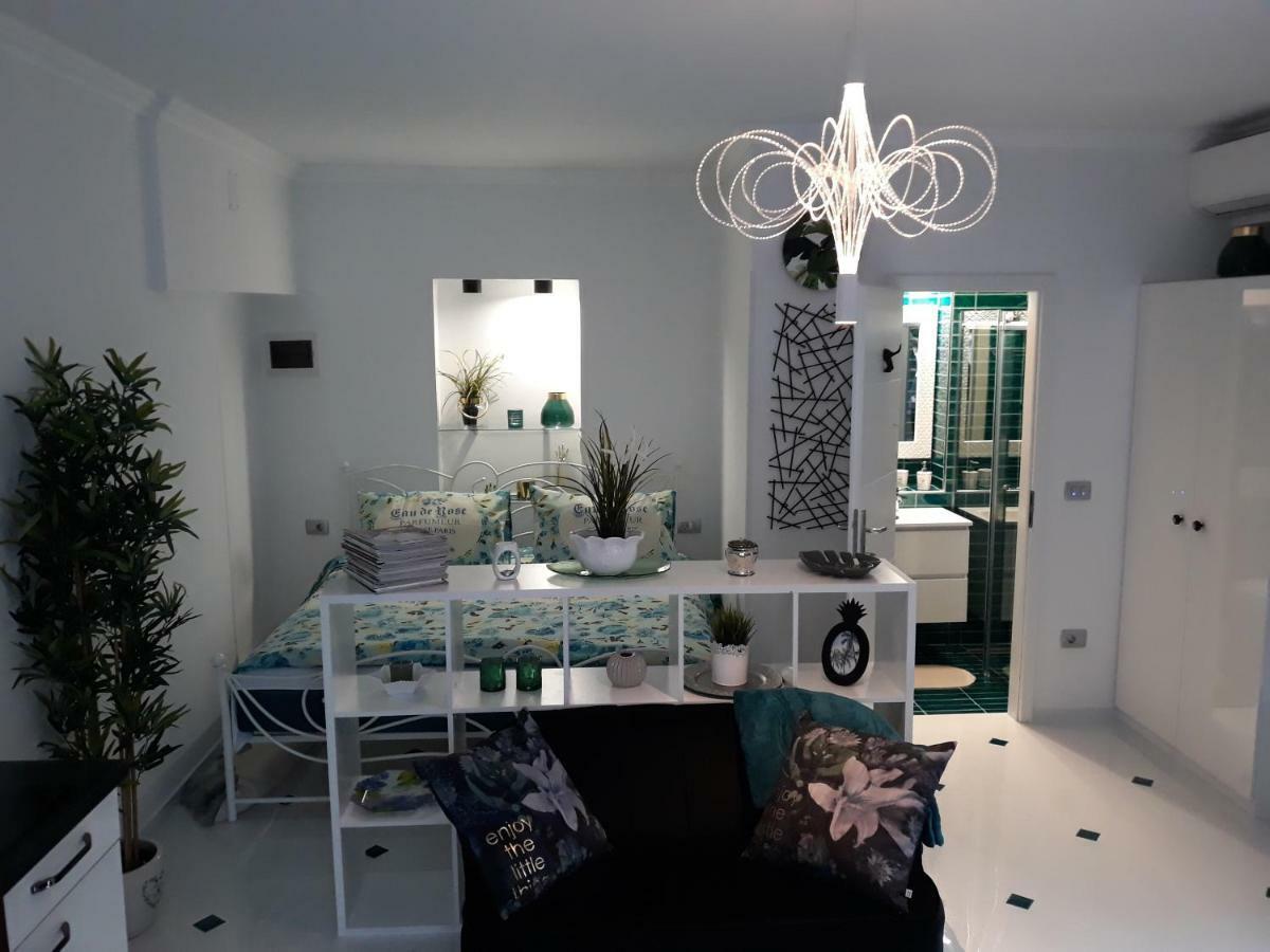 App Paris 5 Apartment Umag Exterior photo