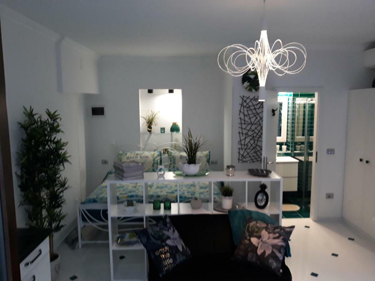App Paris 5 Apartment Umag Exterior photo